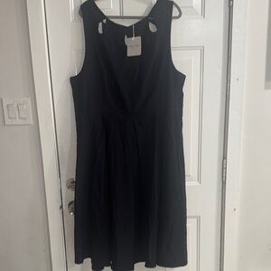Chic Black Sleeveless Mid Length dress miss Lulo